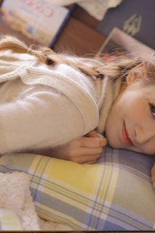 男生女生打牌免费高清