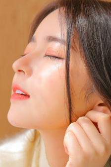 西川里音
